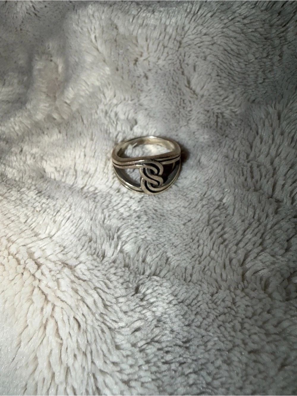 Sterling Silver Knot Accent Women's Ring - 925